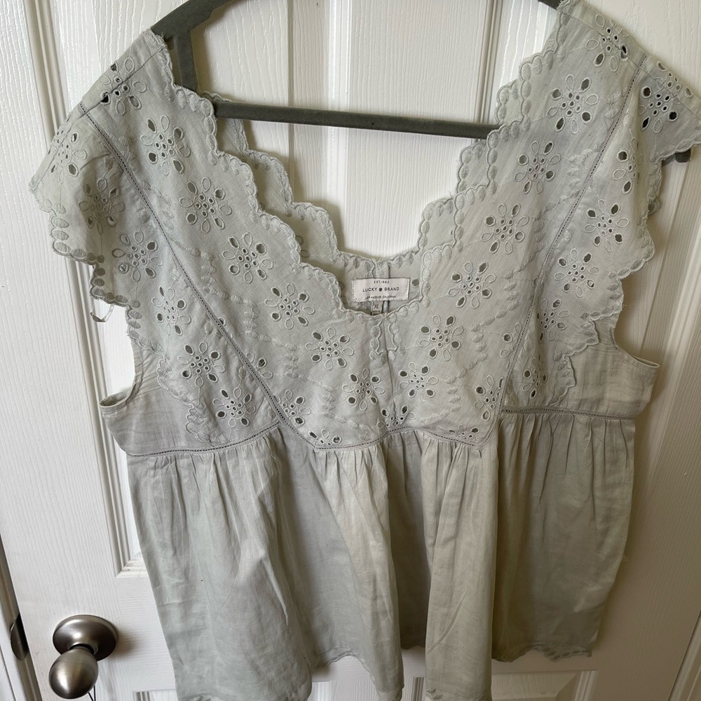 Women’s Light Green Tank Blouse